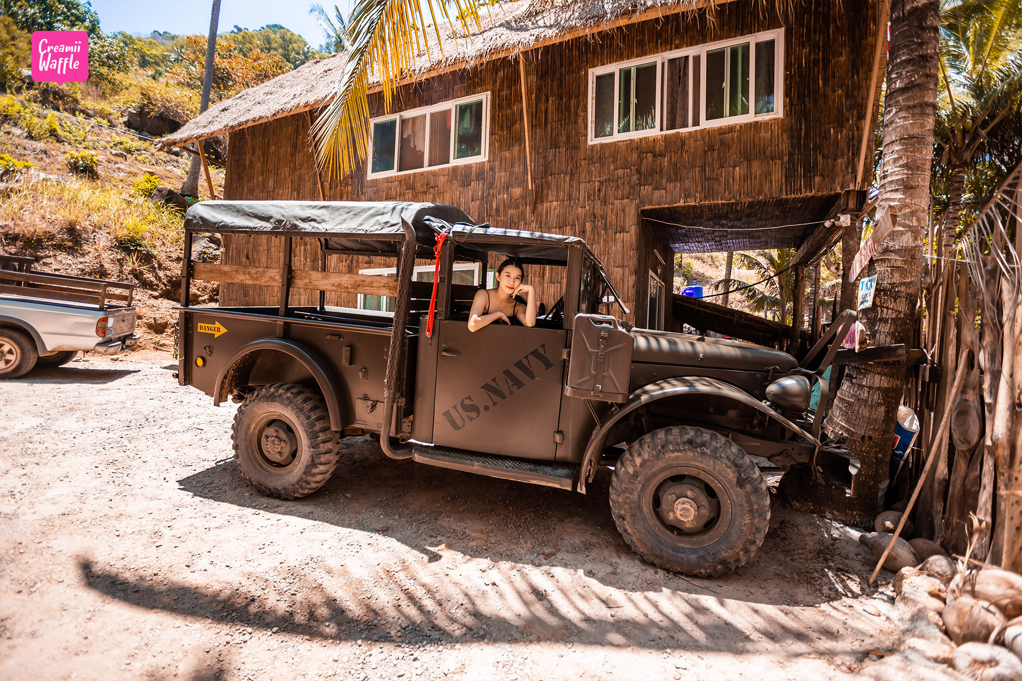 Nui Beach Secret beach Car