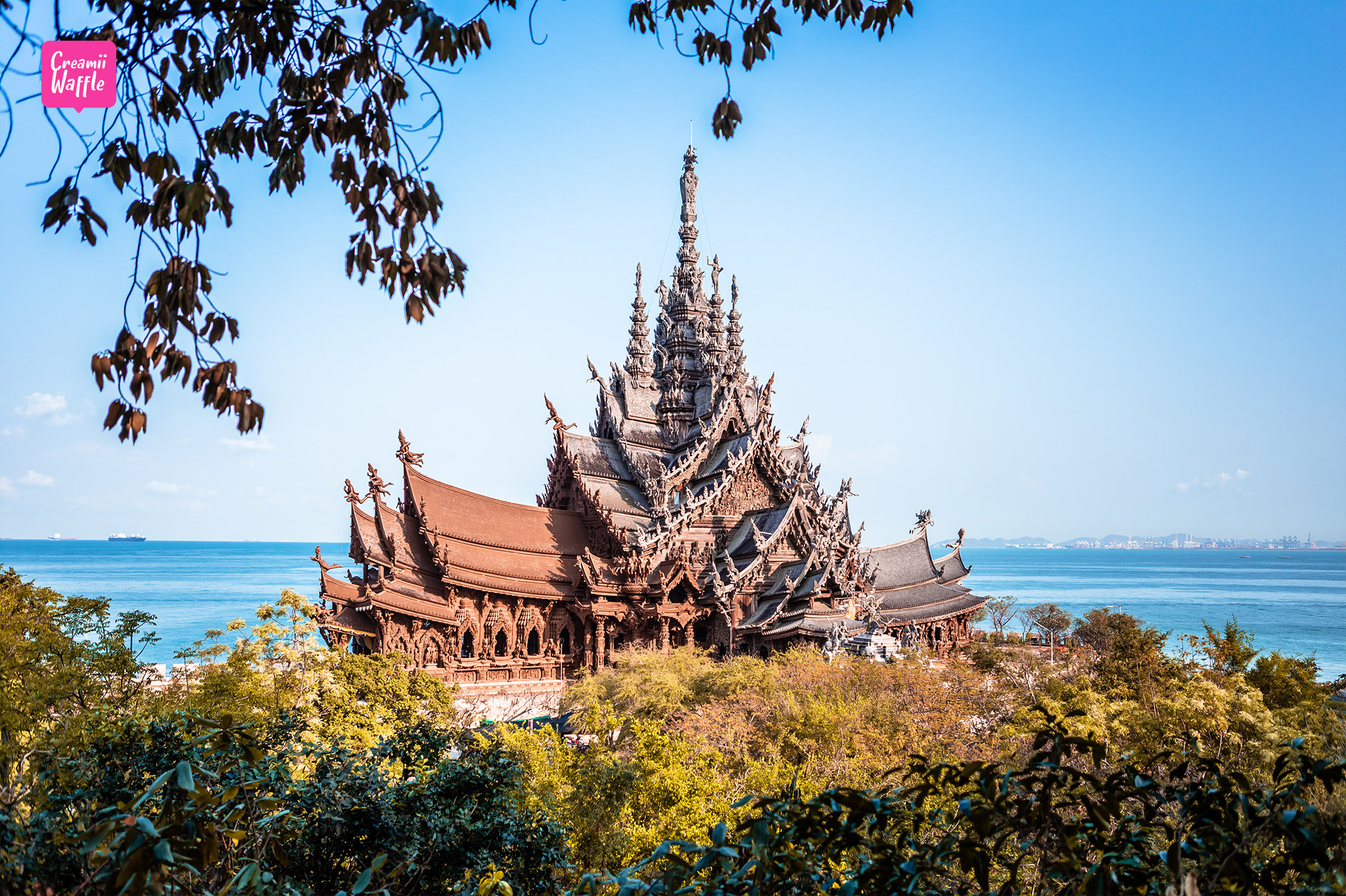 ท่องเที่ยว Sanctuary of Truth Pattaya