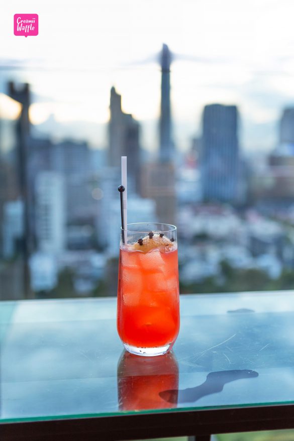 Char Bangkok Rooftop Bar Hotel Indigo Bangkok รีวิว